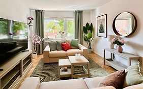 Prinshöjden Hotel - Smart Digital Apartments&Villas
